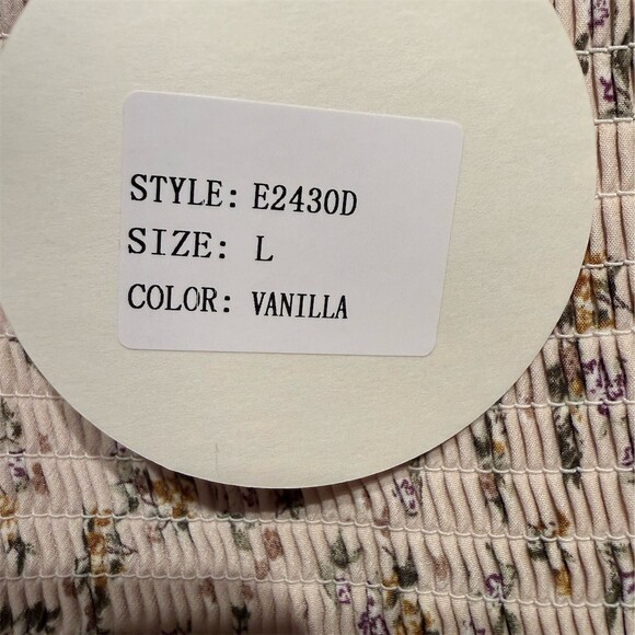 In February Dress Womens L Vanilla Floral Smocked Tiered Maxi Puff Sleeve - Picture 4 of 6